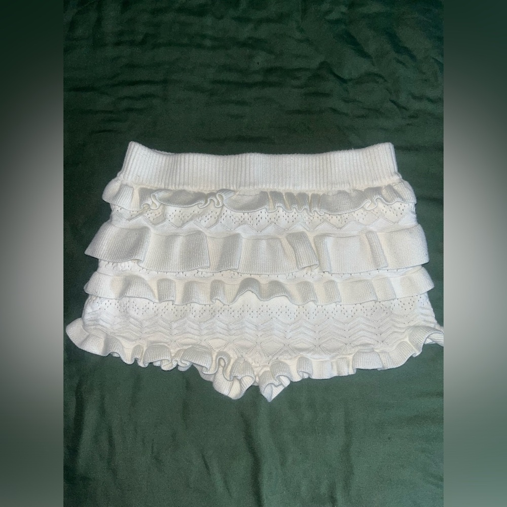 Ruffle shorts
